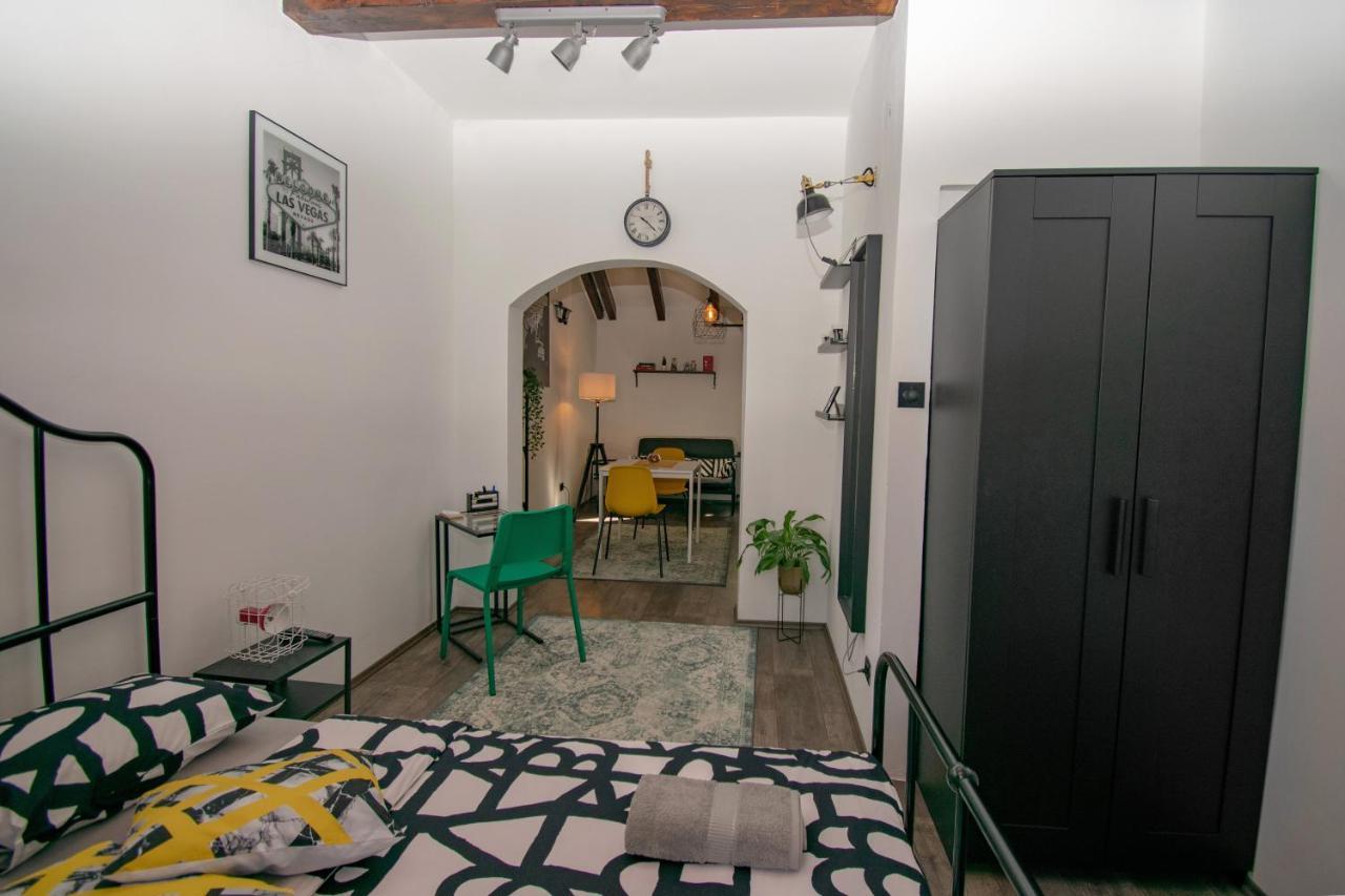 자그레브 Studio Apartman Dalia 아파트 외부 사진