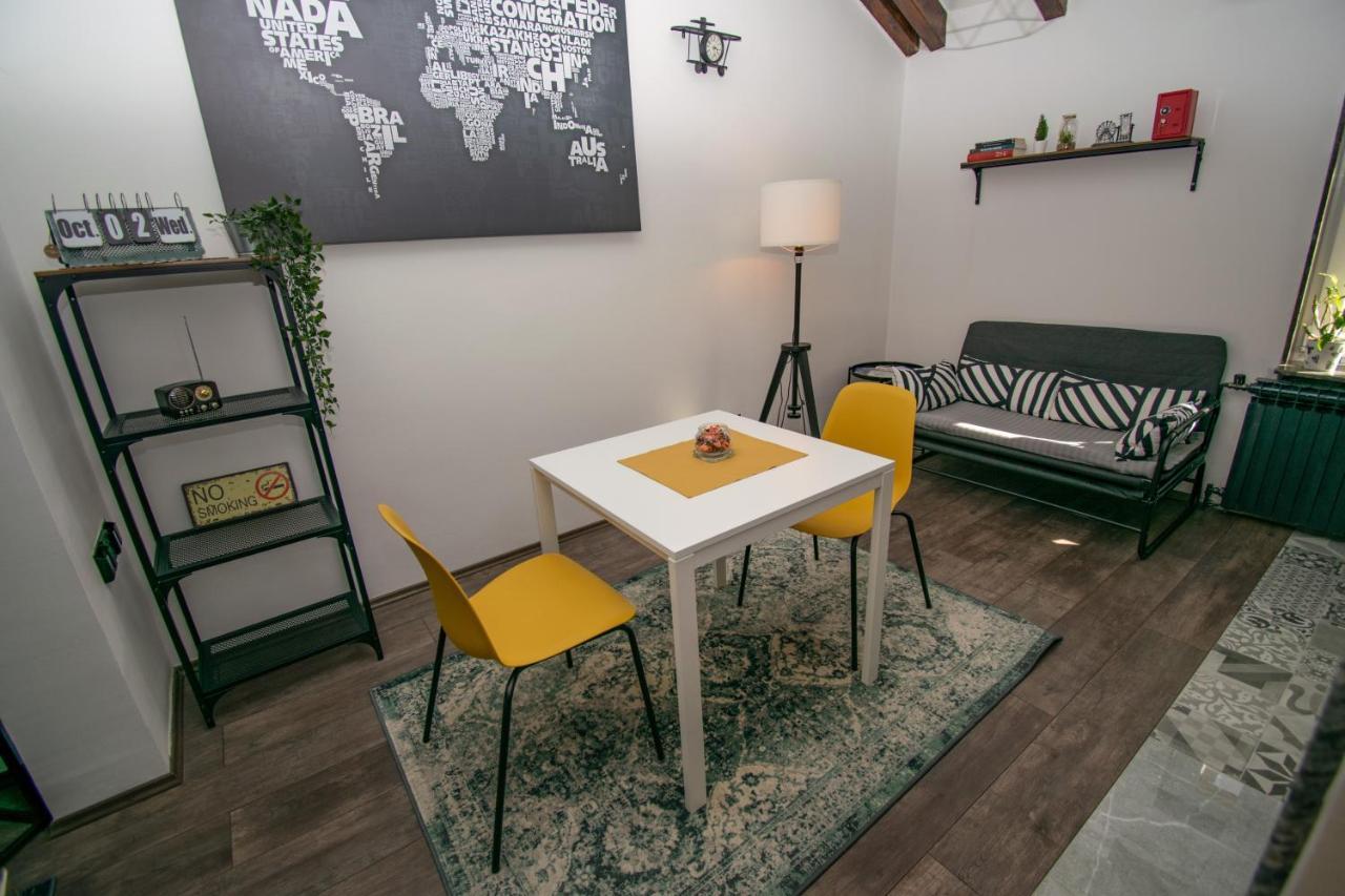 자그레브 Studio Apartman Dalia 아파트 외부 사진